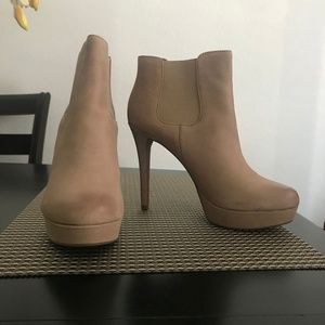 Gianni Bini Nude Bootie